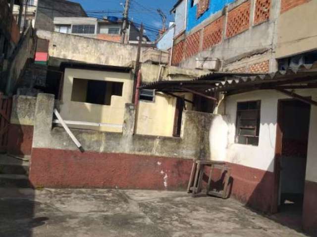 Casa com 1 dormitório à venda, 250 m² por R$ 330.000,00 - Padroeira - Osasco/SP