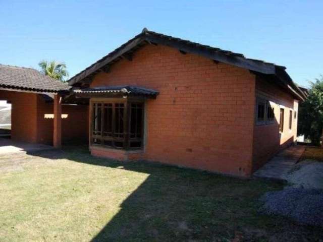 Casa com 3 dormitórios à venda, 320 m² por R$ 1.436.000,00 - Jardim do Golf I - Jandira/SP