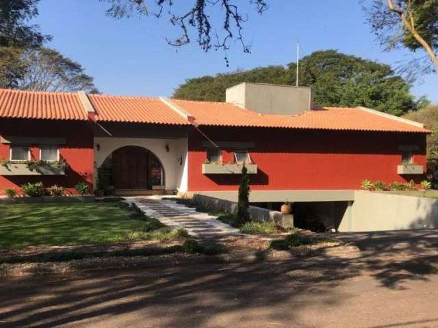 Casa com 4 dormitórios à venda, 881 m² por R$ 4.497.000 - Jardim Mediterrâneo - Cotia/SP