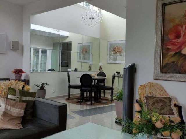 Sobrado com 3 dormitórios à venda, 249 m² por R$ 1.590.000 - Quintas do Ingaí - Santana de Parnaíba/SP