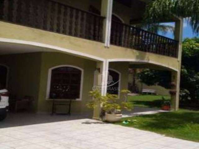 Casa com 3 dormitórios à venda, 310 m² por R$ 740.000,00 - Jardim Santa Maria - Jacareí/SP