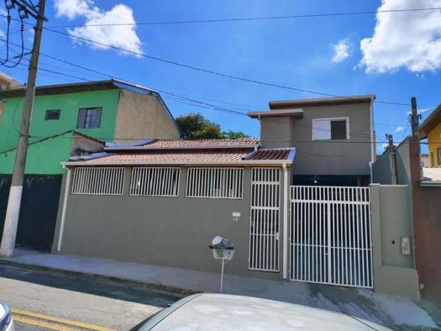 Casa Assobradado no Jardim América - São José dos Campos/SP