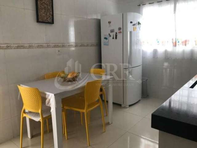 Sobrado 2 suítes no Vila Augusta- Região Central de São José dos Campos