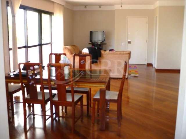 Apartamento 4 dormitórios, 3 suítes no Edifício Solar da Colina- Vila Ema- Região Central de São José dos Campos