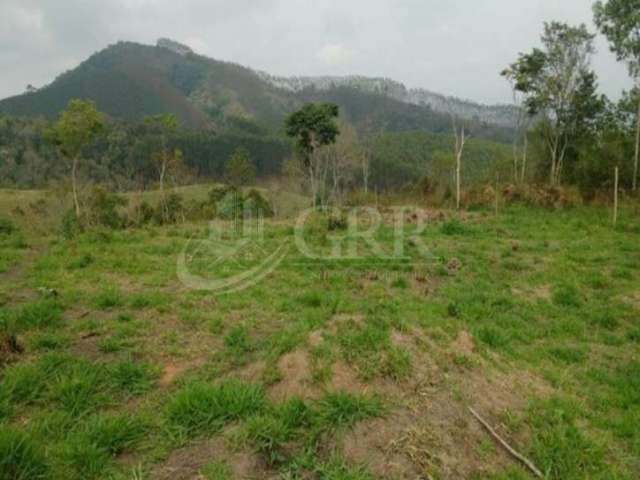 Terreno para Chácara 1500m² no Bairro Serrinha- Caçapava- SP