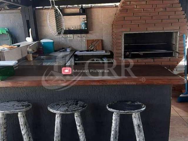 Casa 3 dormitórios com piscina na Praia Martim de Sá - Caraguatatuba- SP