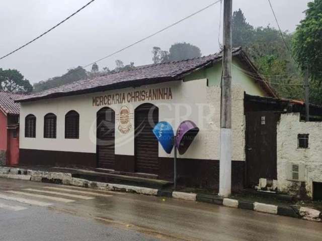 Vendo chácara com ponto comercial/ centro de monteiro lobato