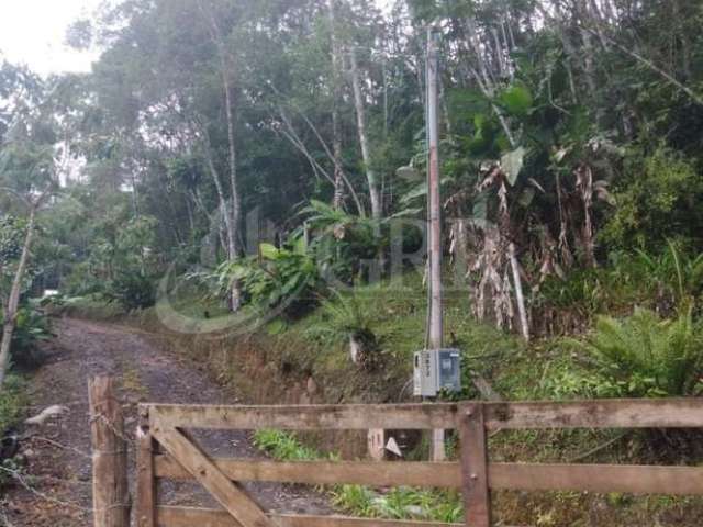 Vende-se Sítio em Natividade da Serra - SP