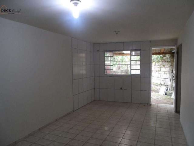 Casa para Locação 2 Quartos, 2 Vagas, 60M², Santa Cândida, Curitiba - PR