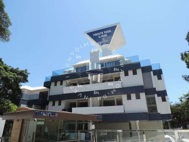 Cobertura de frente para o mar da praia de jurerê, no yachtlub