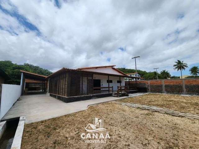 Casa para Alugar em Araçagy - 3 quartos - Frente para a Praia - Área Gourmet