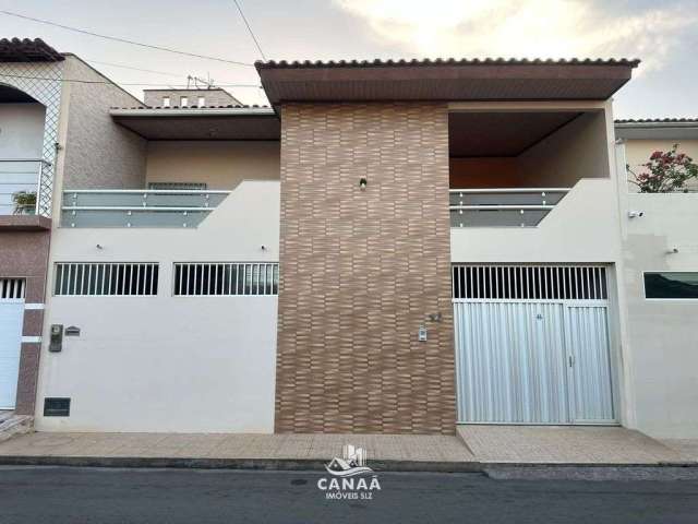 Casa Duplex à Venda em Cohatrac II - 6 Suítes - Reformada - Nascente e Ventilada