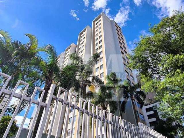 Apartamento água verde . terraço de miraflores, andar alto, atualizado, lindo. sacada e armários. prédio com piscina.