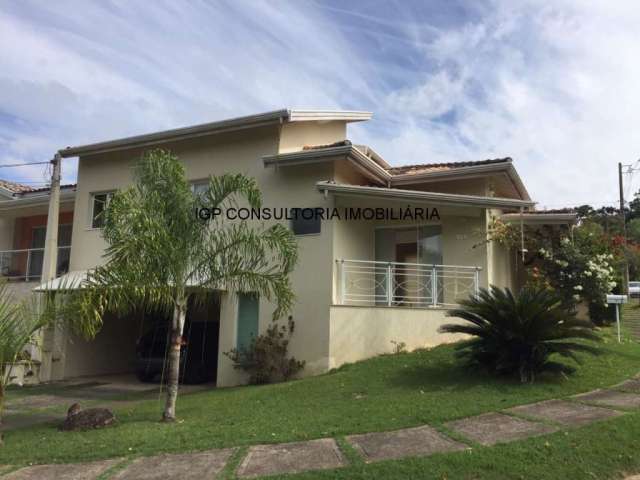 Vende-se casa em condominio fechado