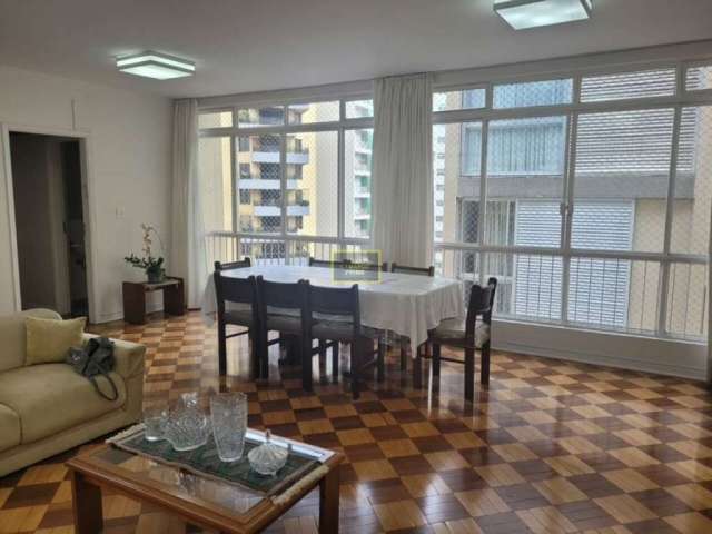 Apartamento com 03 dormitórios para venda na Santa Cecília