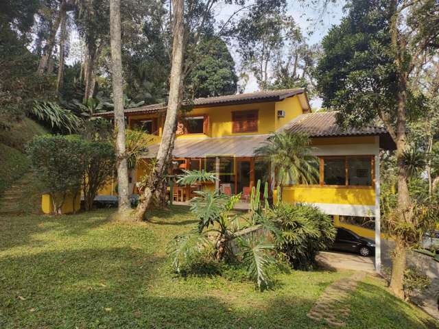 Casa para venda no Condomínio Iolanda, Taboão da Serra