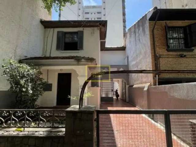 Casa com 04 Dormitórios para Locação em Perdizes