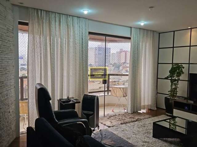 Apartamento com 03 Suítes para Venda na Lapa