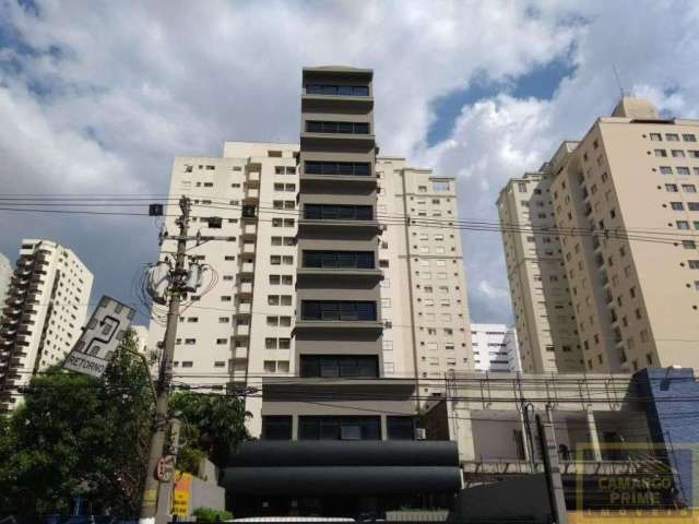 Ótimo prédio comercial possui 7 andares, próximo a estação de Metrô Moema.