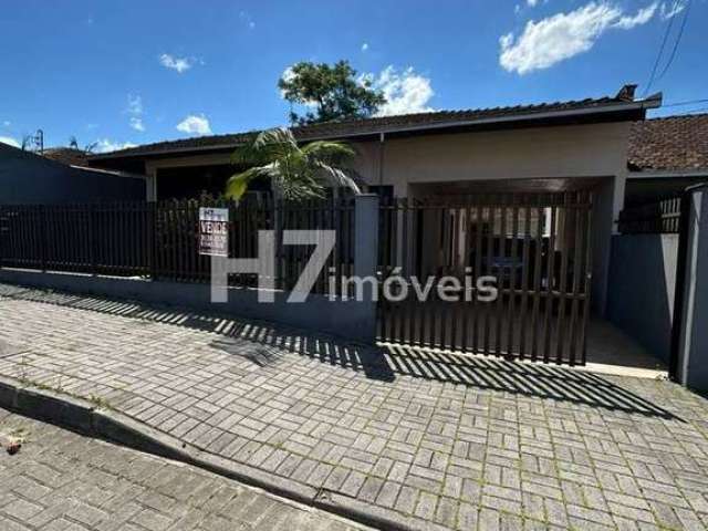 Casa com 1 Suíte + 2 quartos, Iririú - Joinville