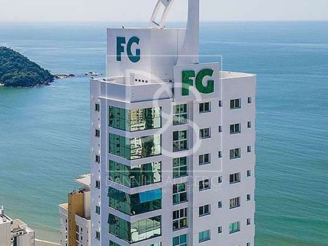 Apartamento quadra mar no  Eleganza Tower, 4 suítes em Balneário Camboriú