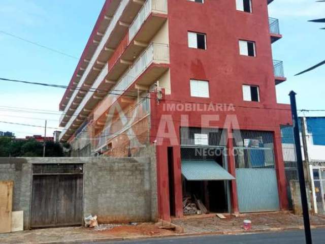 Casa com 1 Dormitório - Outeiro Passargada -  Cotia - SP