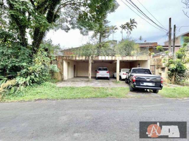 Casa com 4 Dormitórios - Chácara Canta Galo - Cotia/SP