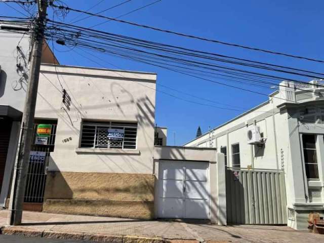 Casa com 3 quartos para alugar no Centro, Piracicaba , 170 m2 por R$ 2.000