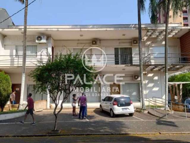 Casa comercial com 16 salas para alugar no Centro, Piracicaba , 711 m2 por R$ 18.000