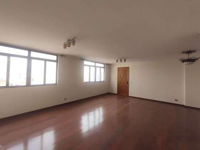 Apartamento com 3 quartos para alugar no Centro, Piracicaba , 150 m2 por R$ 1.300