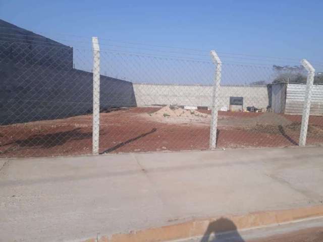 Terreno comercial para alugar no Santa Rita, Piracicaba , 200 m2 por R$ 1.300