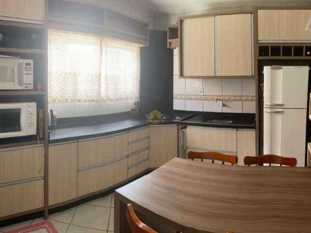 Casa com 3 quartos à venda na Rua Anaburgo, 2015, Zona Industrial, Joinville por R$ 549.900