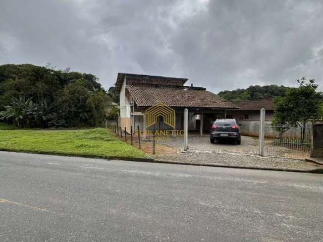 Casa com 4 quartos à venda na Rua Colombo, 576, João Costa, Joinville por R$ 380.000