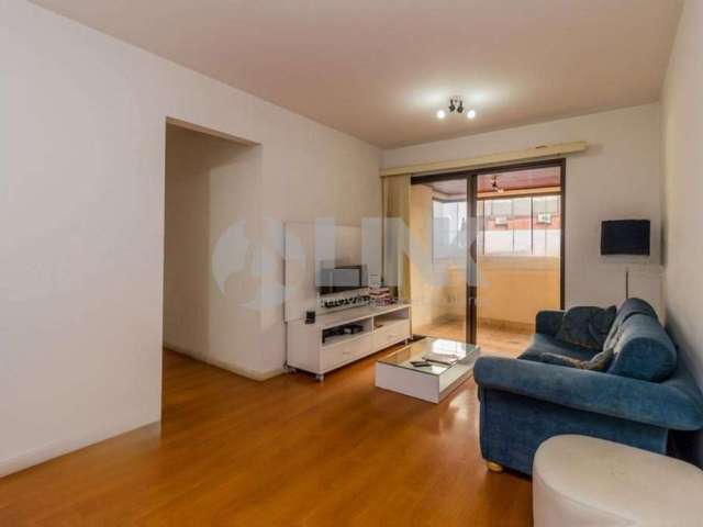 Apartamento com 3 quartos à venda no bairro Mont Serrat em Porto Alegre