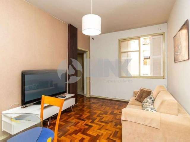 Apartamento com 2 quartos à venda no bairro Azenha em Porto Alegre