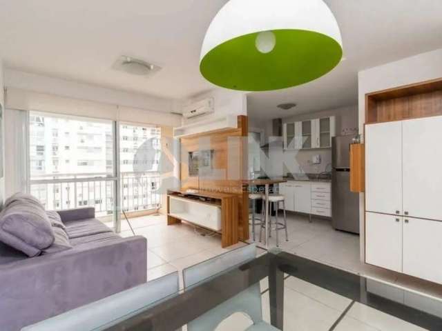 Apartamento de 2 quartos com 1 vaga à venda no bairro Passo da Areia em Porto Alegre