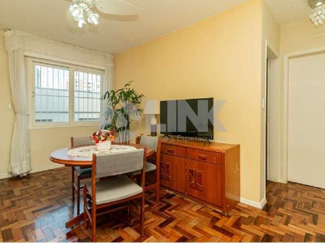 Comprar Apartamento de 2 quartos à venda no bairro Vila Ipiranga em Porto Alegre