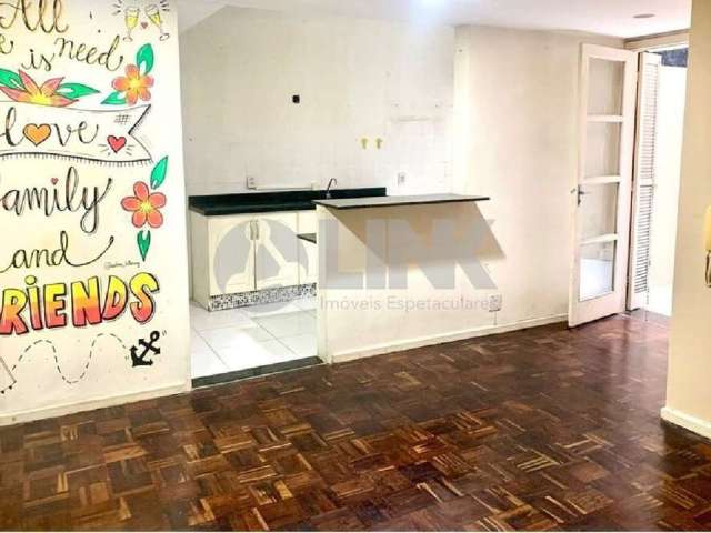 Apartamento de 2 quartos com 1 vaga à venda no bairro Auxiliadora em Porto Alegre