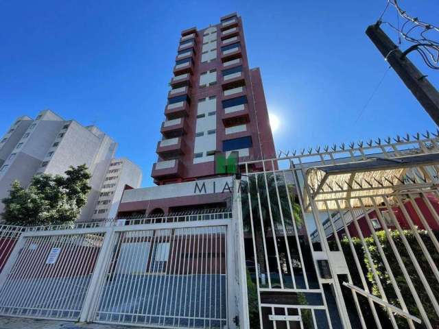 Apartamento com 3 dormitórios à venda, 70 m² por R$ 450.000,00 - Bacacheri - Curitiba/PR