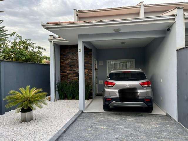 Casa para Venda em Joinville, Floresta, 2 dormitórios, 1 suíte, 2 banheiros, 2 vagas