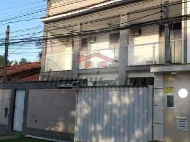 Casa em condomínio fechado com 4 quartos à venda na Rua Suzano, 200, Freguesia (Jacarepaguá), Rio de Janeiro, 360 m2 por R$ 729.000