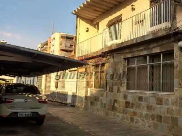 Casa em condomínio fechado com 3 quartos à venda na Rua Barão, 624, Praça Seca, Rio de Janeiro, 230 m2 por R$ 399.000