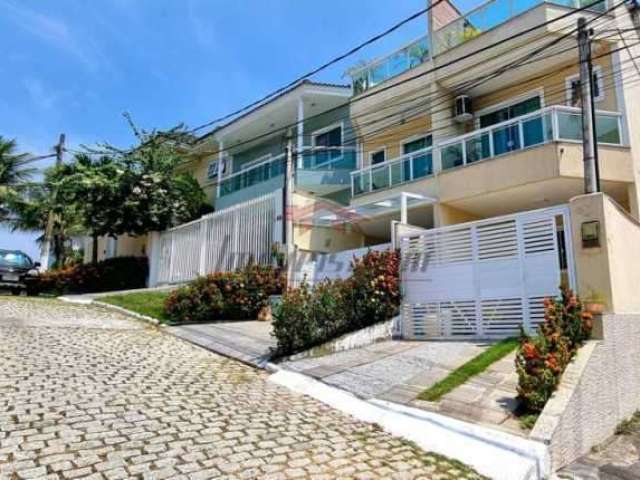 Casa em condomínio fechado com 3 quartos à venda na Estrada do Rio Grande, 3293, Taquara, Rio de Janeiro, 200 m2 por R$ 520.000