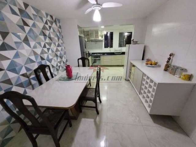 Casa em condomínio fechado com 3 quartos à venda na Rua Euzebio de Almeida, 2447, Jardim Sulacap, Rio de Janeiro, 240 m2 por R$ 695.000