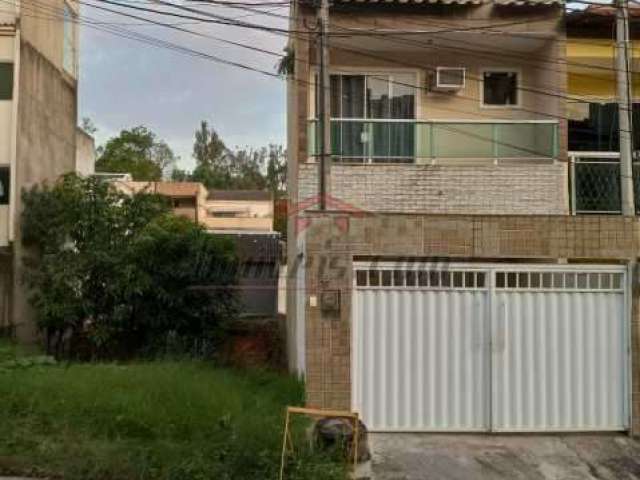 Casa em condomínio fechado com 4 quartos à venda na Rua Ana Cristina Cesar, 300, Freguesia (Jacarepaguá), Rio de Janeiro, 82 m2 por R$ 300.000