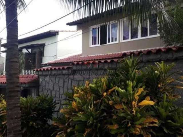 Casa em condomínio fechado com 4 quartos à venda na Rua Professor Fernando Raja Gabaglia, 79, Freguesia (Jacarepaguá), Rio de Janeiro, 377 m2 por R$ 1.365.000