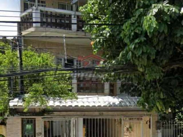 Casa com 2 quartos à venda na Rua Guilherme Veloso, 59, Praça Seca, Rio de Janeiro, 176 m2 por R$ 450.000