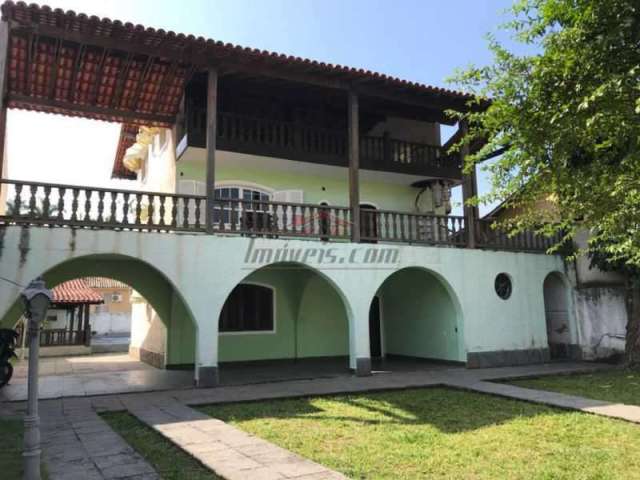 Casa em condomínio fechado com 4 quartos à venda na Rua Ayrton José Custódio, 115, Taquara, Rio de Janeiro, 800 m2 por R$ 730.000