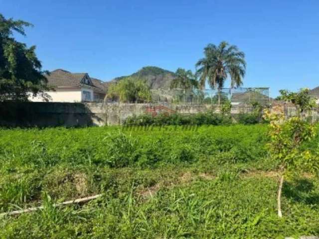 Terreno à venda na Rua Paulo Roberto Matheus, 25, Vargem Pequena, Rio de Janeiro, 189 m2 por R$ 219.000