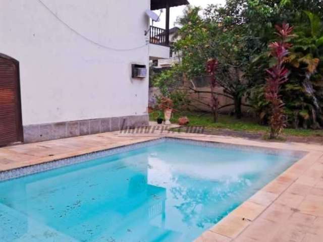 Casa com 5 quartos à venda na Estrada do Bananal, 1605, Freguesia (Jacarepaguá), Rio de Janeiro, 300 m2 por R$ 900.000